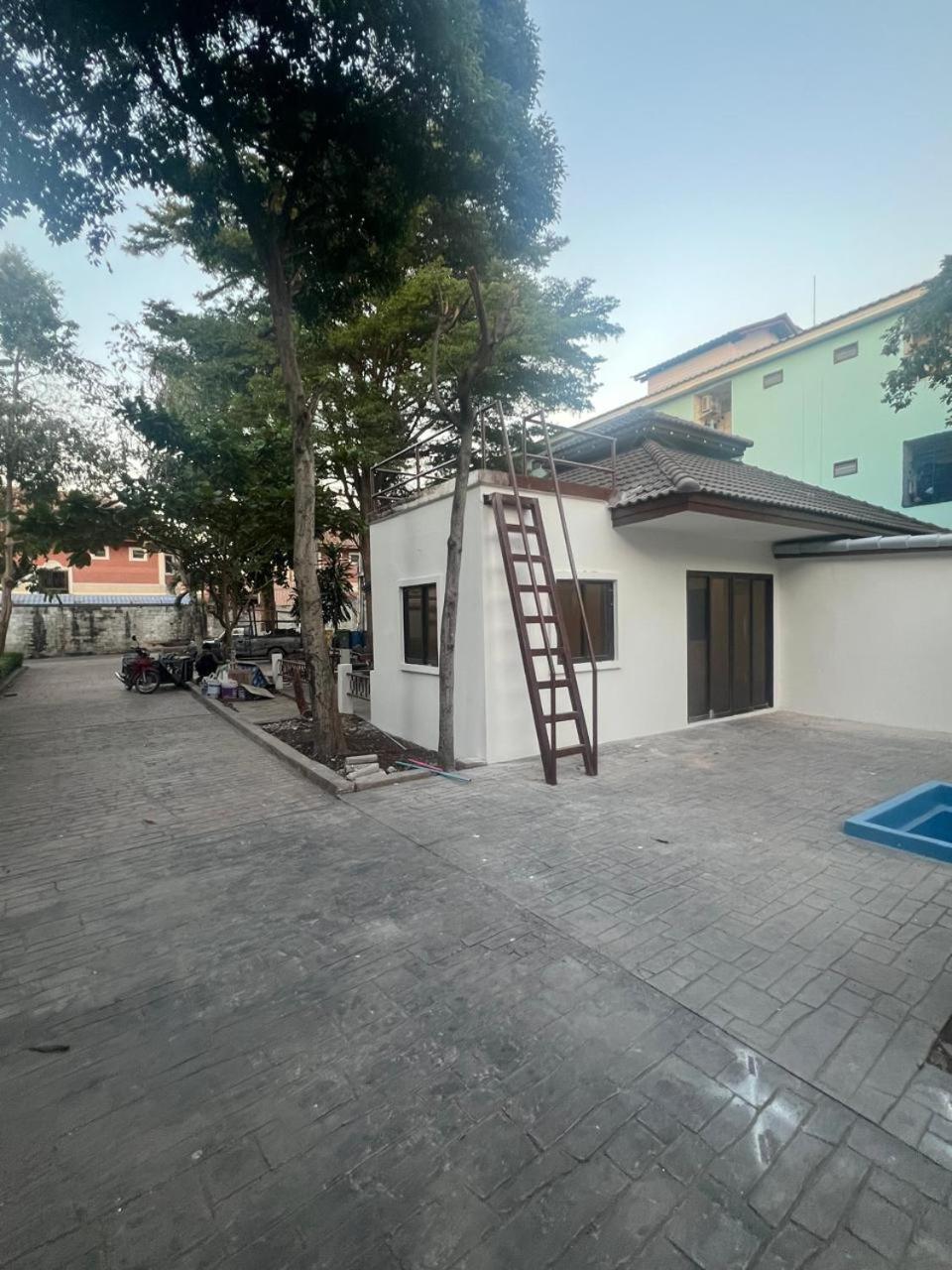 Nine Blue Garden Pattaya