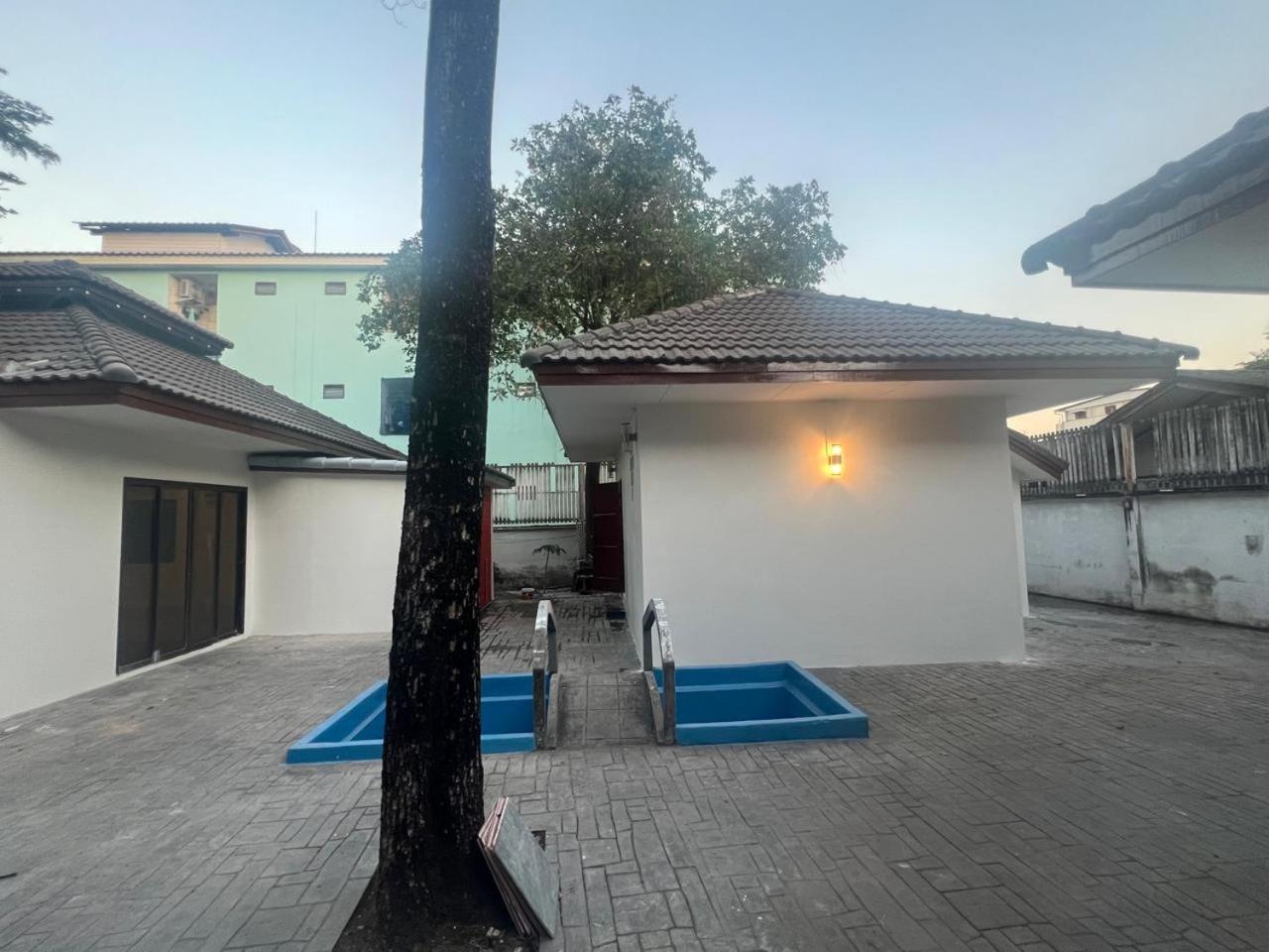 Villa Nine Blue Garden